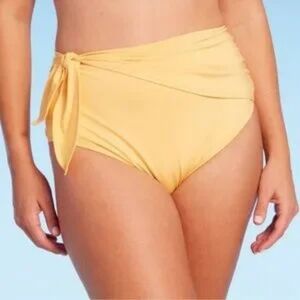Kona Sol Swim Bottom New With Tags Size L